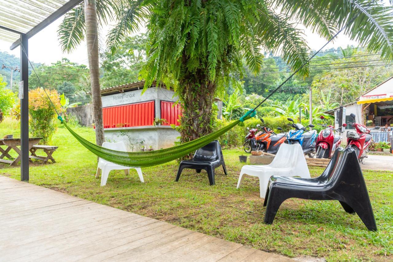 Monkey Dive Hostel Khaolak Као-Лак Екстер'єр фото